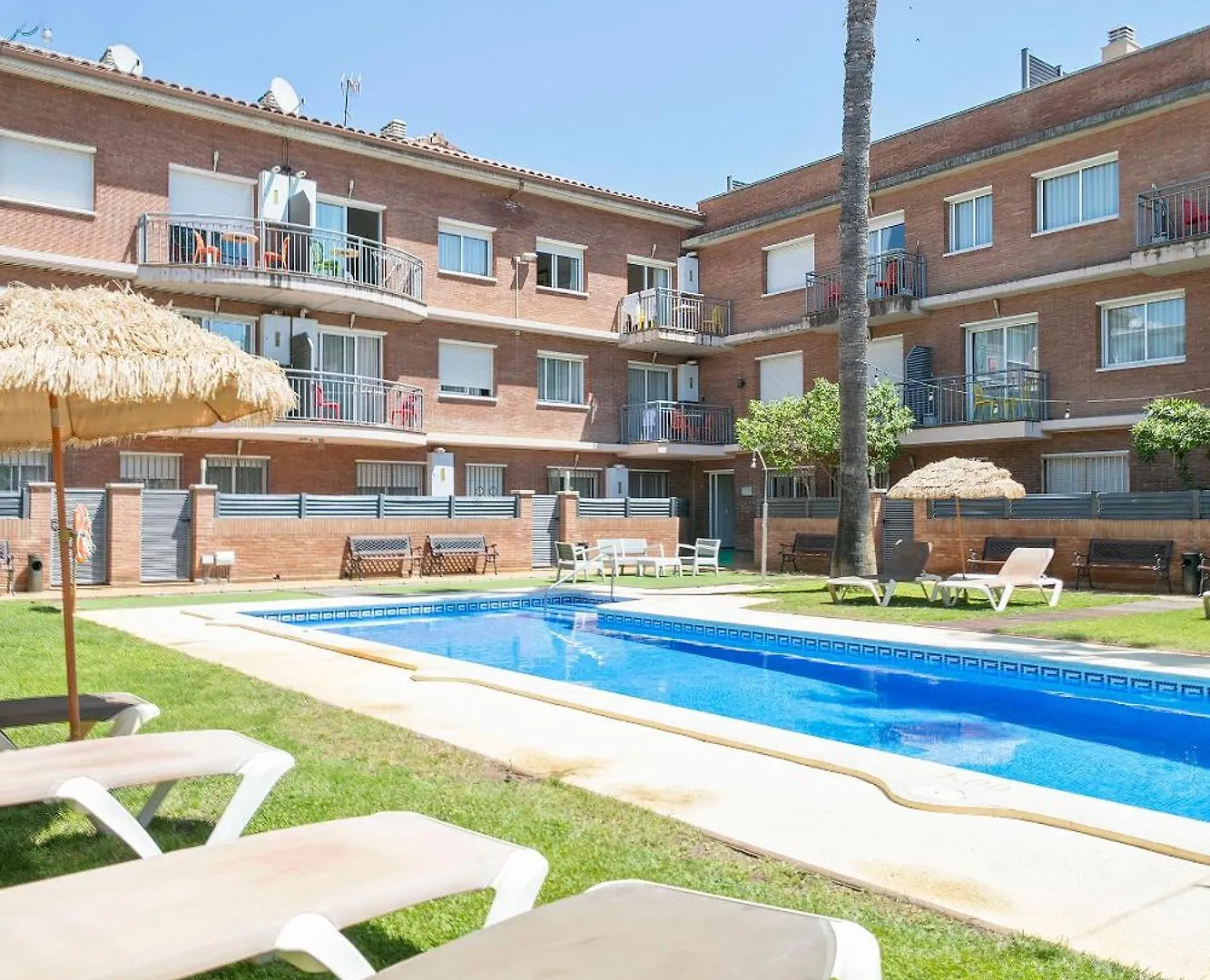 Apartamentos Velor Apartment