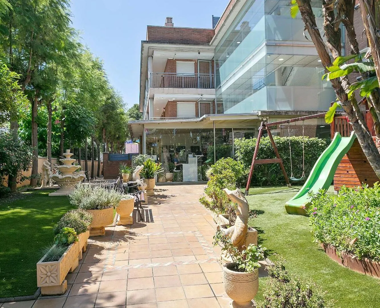 Apartamentos Velor